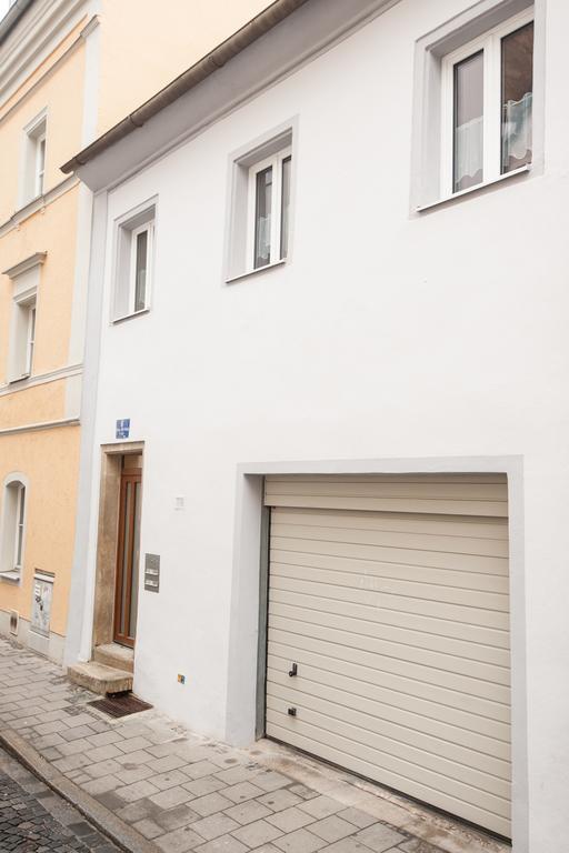 Schmid * Regensburg